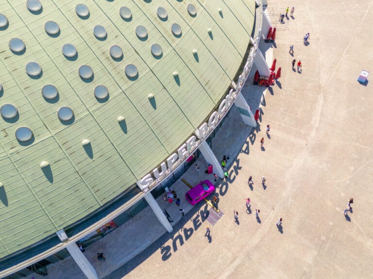 Fotografia e Vídeo de Evento Corporativo – Logo Seguros no “Desconfia” com Joana Marques | Super Bock Arena